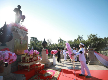 พิธีวางพวงมาลาเนื่องในวันปิยมหาราช ... พารามิเตอร์รูปภาพ 1