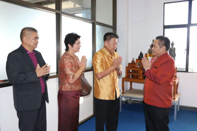 ขบวนการสหกรณ์จังหวัดกำแพงเพชร โดยผู้จัดการ ประธานกรรมการ ... พารามิเตอร์รูปภาพ 1