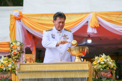 พิธีพลีกรรมตักน้ำจากแหล่งน้ำศักดิ์สิทธิ์ ณ บ่อสามแสน ... พารามิเตอร์รูปภาพ 1