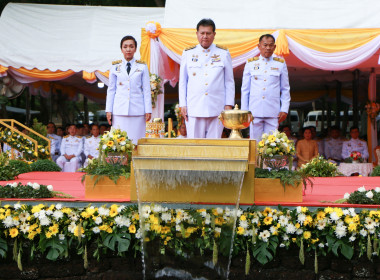พิธีพลีกรรมตักน้ำจากแหล่งน้ำศักดิ์สิทธิ์ ณ บ่อสามแสน ... พารามิเตอร์รูปภาพ 1