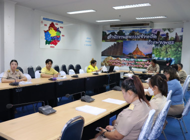 ประชุมเพื่อหาแนวทางช่วยเหลือเกษตรกรในพื้นที่ภาคเหนือที่ได้รับผลกระทบจากสถานการณ์ลำไยล้นตลาด ... พารามิเตอร์รูปภาพ 10