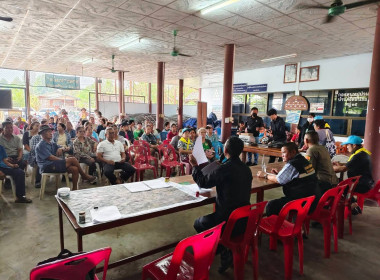 ประชุมชี้แจงการลงพื้นที่รังวัดที่ดินในเขตนิคมสหกรณ์คลองสวนหมากและรับฟังปัญหาในพื้นที่ ณ บ้านศรีดอนชัย หมู่ที่ 15 ตำบลคลองน้ำไหล อำเภอคลองลาน จังหวัดกำแพงเพชร ... พารามิเตอร์รูปภาพ 3